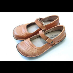 Alegria PG Lite shoes